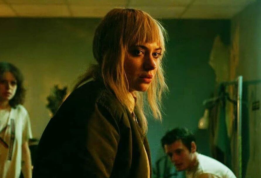 green-room-2015-imogen-poots