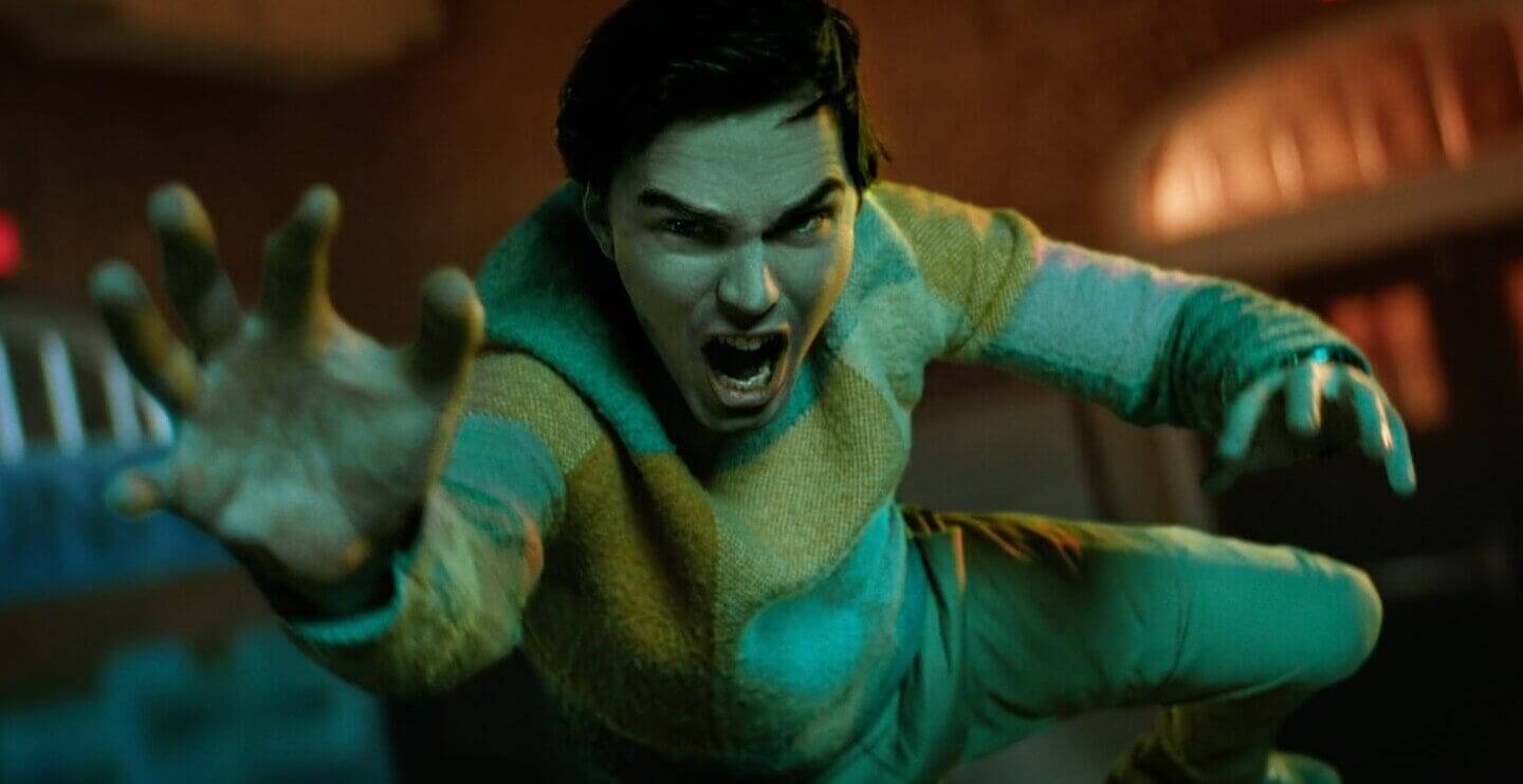 renfield-2023-nicholas-hoult-jumping