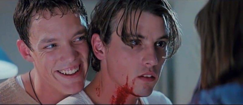 Stu (Matthew Lillard) and Billy (Skeet Ulrich) in Scream (1996)