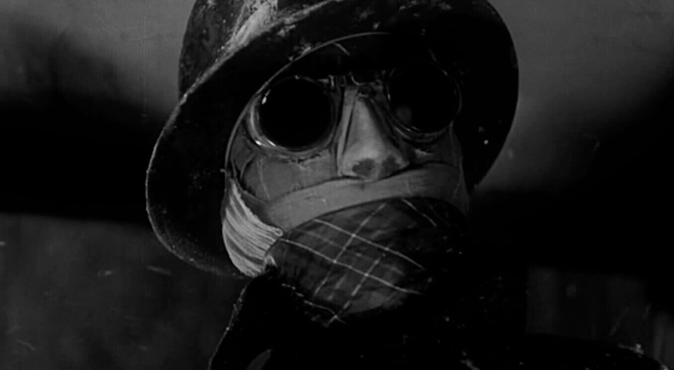 The Invisible Man (1933) - The Inivisble Man Enters The Tavern