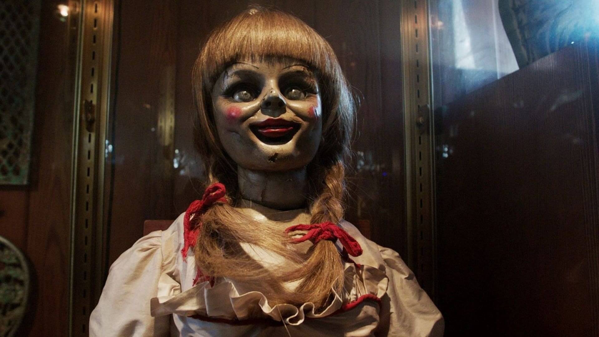 annabelle 2014 creepy doll horror movies