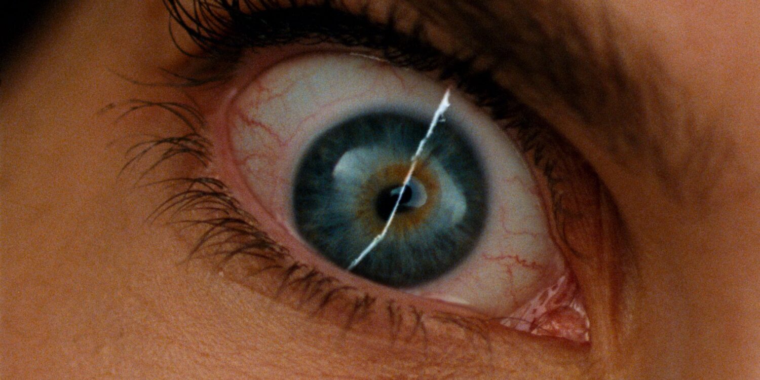 REFLECTION IN A DEAD DIAMOND Still 9