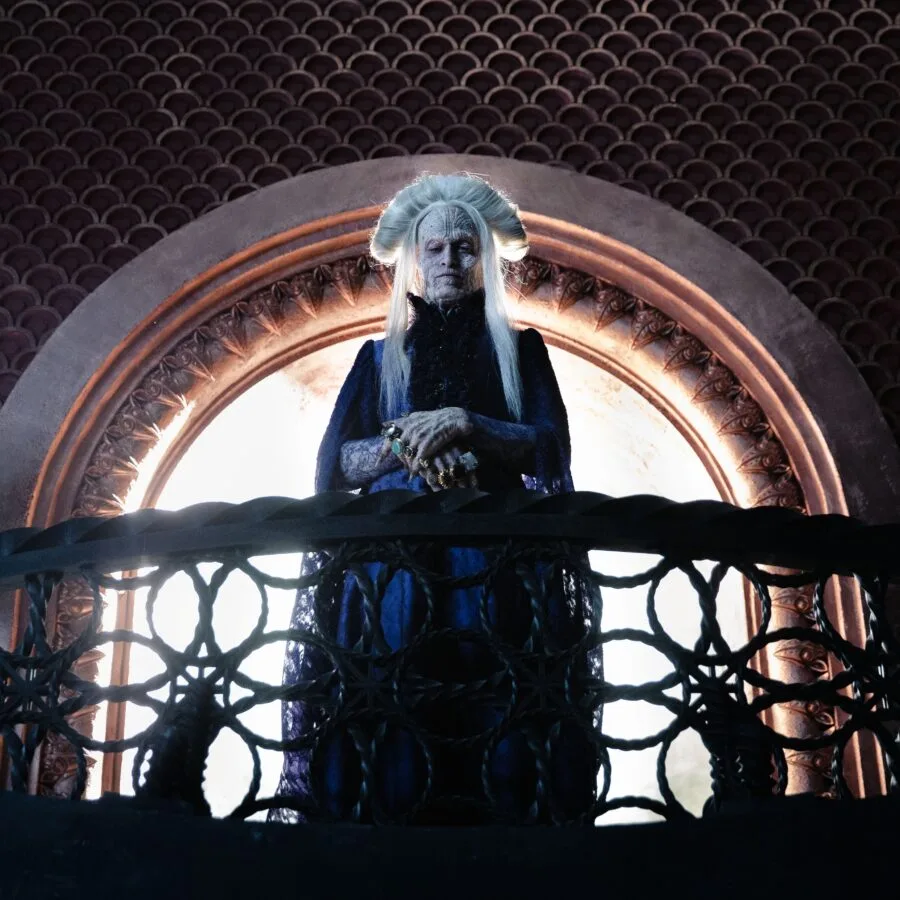 DRACULA Photo Credit SHANNA BESSON