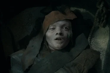Lee Cronins The Mummy 2026 Katie in The Tomb